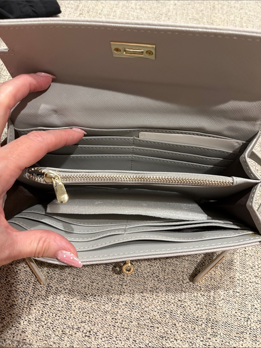 Wallet - Picture 8 of 11